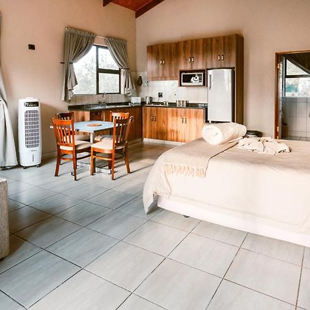 Umkhaya Lodge Mkuze Extérieur photo