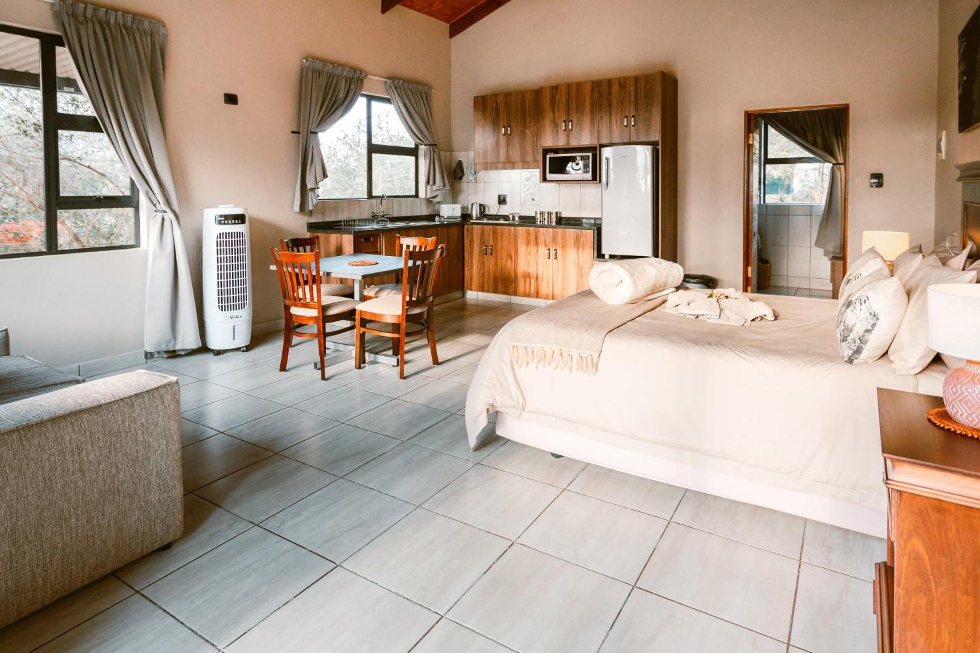 Umkhaya Lodge Mkuze Extérieur photo