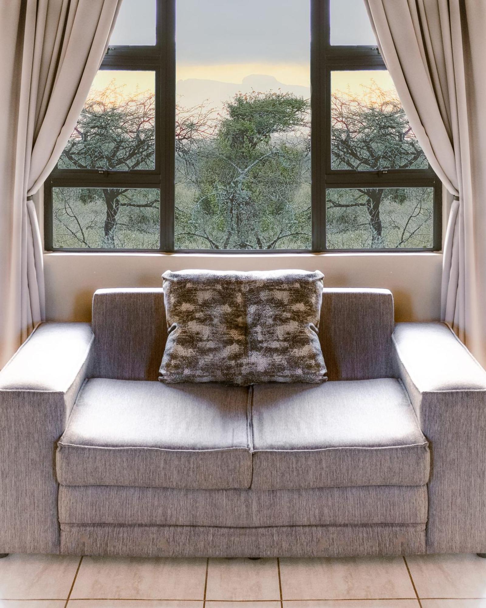 Umkhaya Lodge Mkuze Extérieur photo