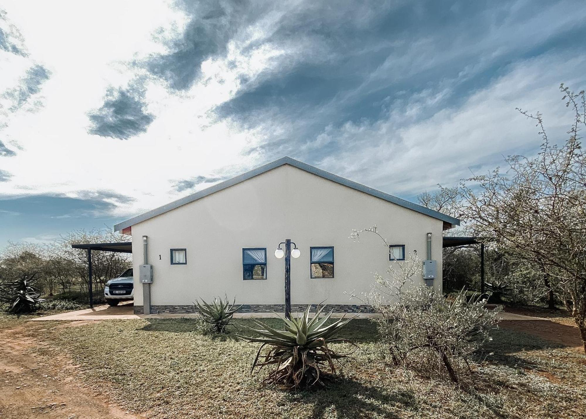 Umkhaya Lodge Mkuze Extérieur photo